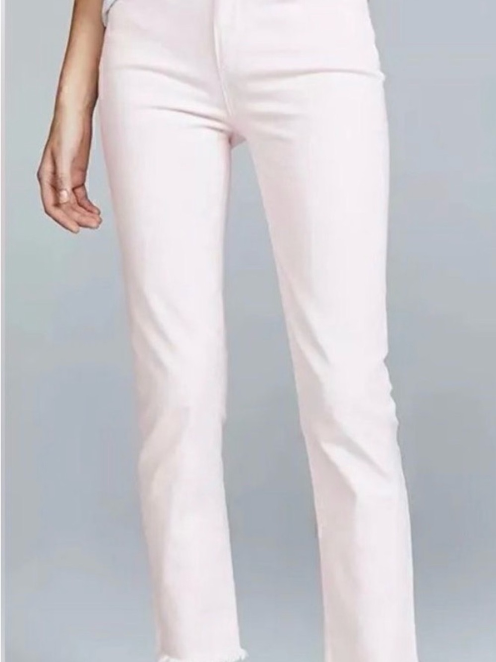 Paige Hoxton Light Pink Jeans Straight Leg Ankle Stretchy
Raw Crop Ankle Size 29